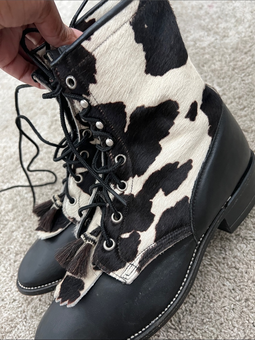 Larry Mahan Black and White Cowhide Lace-Up Tassel Boots| EXQUISITE‼ - Picture 3 of 12
